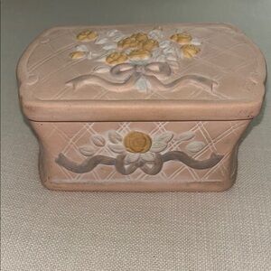 Floral Embossed Ceramic Trinket Box Peach Pink Peachy Bows